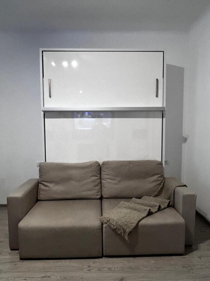 Cosy And Stylish Studio Bükreş Dış mekan fotoğraf